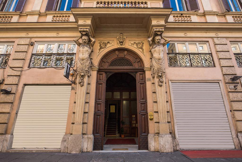 Gasthof The Club Navona *